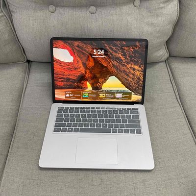 Surface Laptop Studio. Mua bán Laptop tại Quận Tân Phú Tp Hồ Chí Minh được đăng bởi Vũ Surface