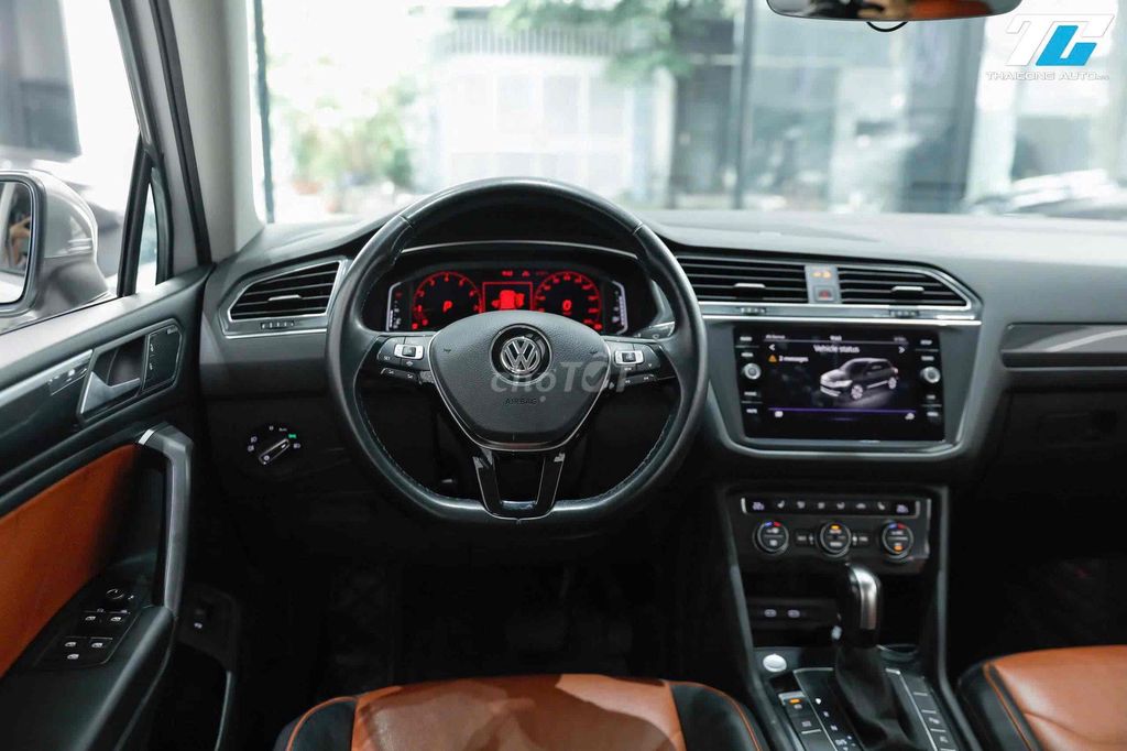 Volkswagen Tiguan bản full đời 2023 đi 27k km. Mua bán Ô tô tại Quận Gò Vấp Tp Hồ Chí Minh được đăng bởi Kính Đặng Ô Tô Lướt hình 19