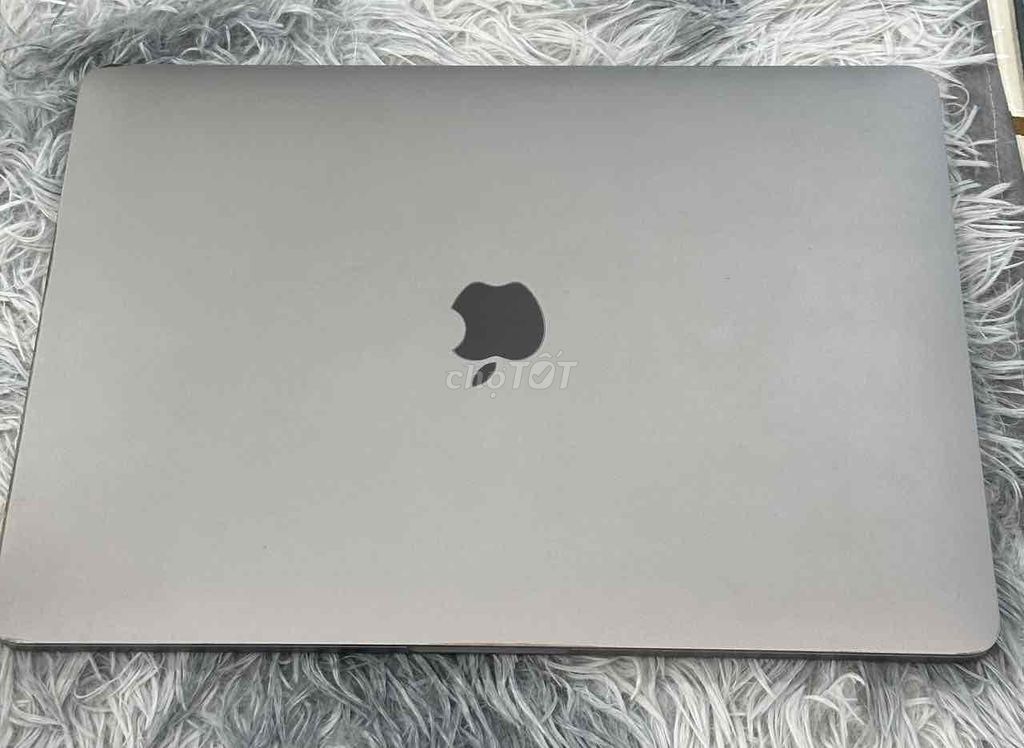 Macbook Pro M1 2020 13 inch 8GB/256GB Xám. Mua bán Laptop tại Quận 5 Tp Hồ Chí Minh được đăng bởi Phan Thế Phong  hình 1