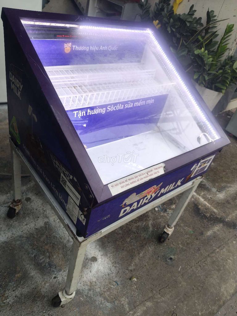 Tủ mát trưng bày Cadbury Dairy Milk Tím. Mua bán Tủ lạnh tại Huyện Hóc Môn Tp Hồ Chí Minh được đăng bởi long hình 1