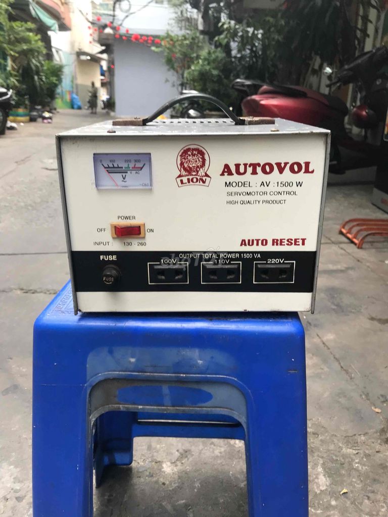 ổn áp 1.5kva máy dây đồng ra điện 100-110-220v