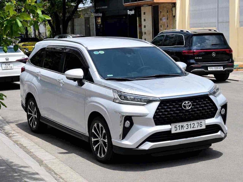 Toyota Veloz TOP 2024 Xám - NT Đen . Xe Như Mới