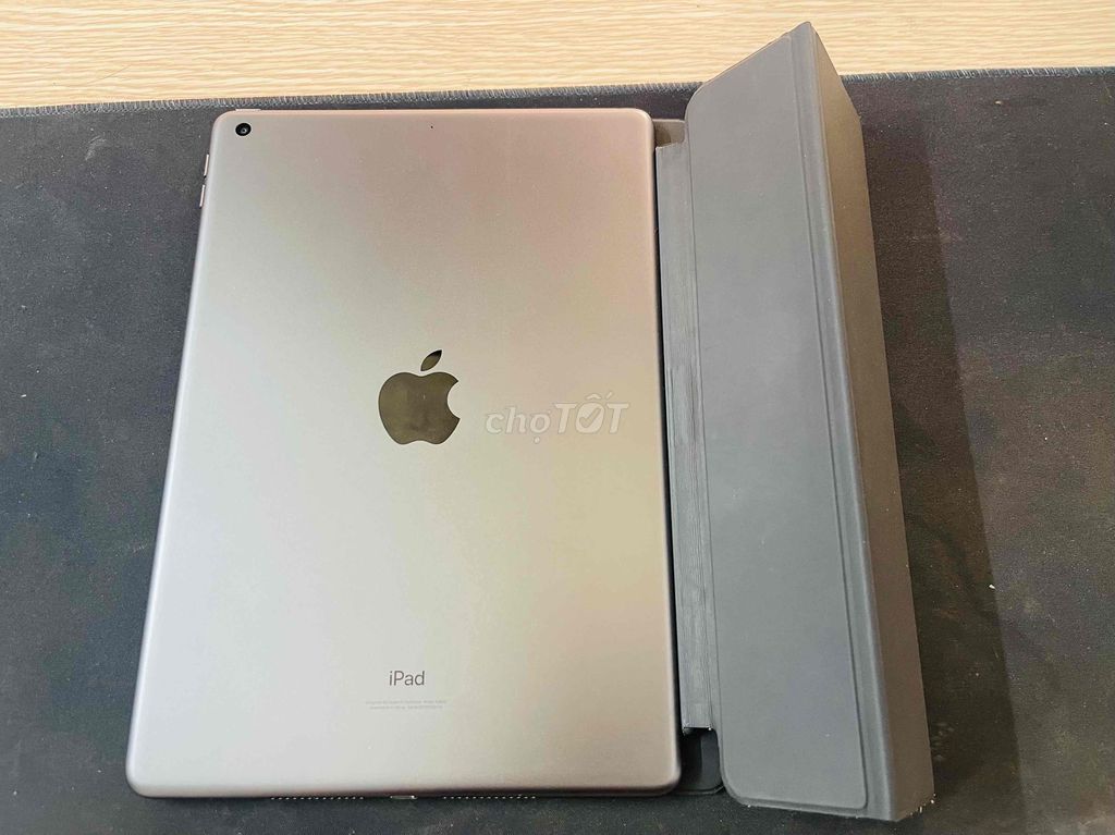 Apple Ipad Gen 9 xám còn bảo hành ít sử dụng