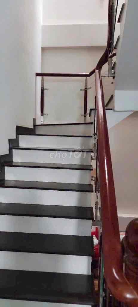 Nhà 4 tầng hẻm xe hơi thông đường Nguyễn Văn Quá , phường Đông Hưng. Mua bán Nhà ở tại Quận 12 Tp Hồ Chí Minh được đăng bởi Nguyễn Thanh Huy hình 6