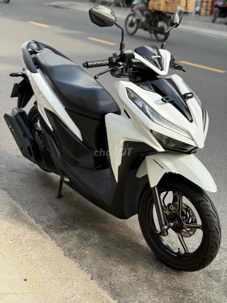 Honda Vario 125 2019 Trắng đen. Mua bán Xe máy tại Quận Thanh Khê Đà Nẵng được đăng bởi Cửa Hàng Xe Máy Lê Được hình 3