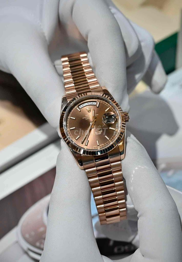 Đồng hồ Rolex chính hãng