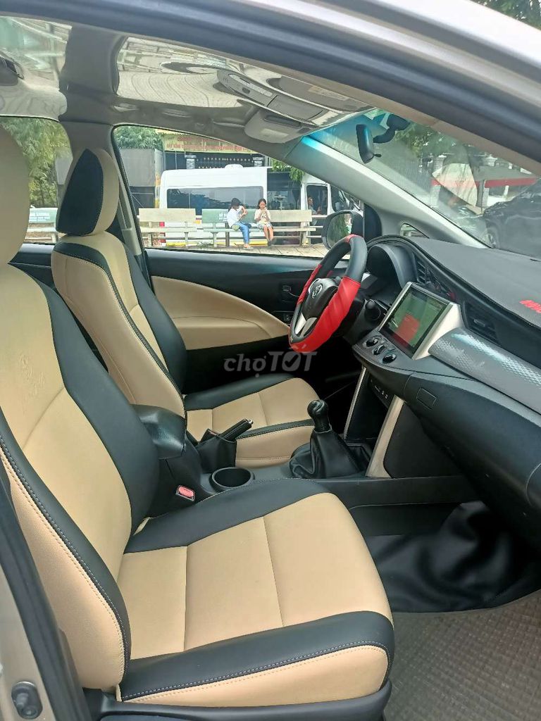 Chính chủ cavet bán  Innova 2016 2.0E. Số sàn. Mua bán Ô tô tại Thành phố Thủ Dầu Một Bình Dương được đăng bởi Phan Thanh Hiến hình 4