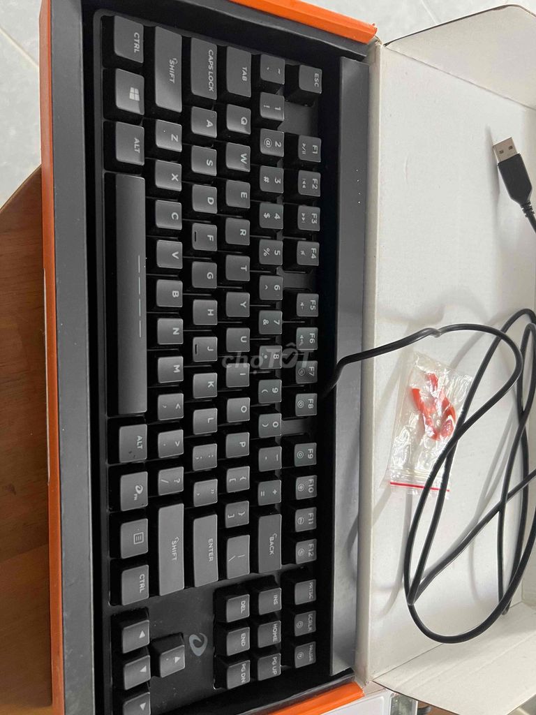 Bàn phím cơ DAREU DK880 Đen Blue switch. Mua bán Phụ kiện (Màn hình, Chuột...) tại Quận Ninh Kiều Cần Thơ được đăng bởi Khoa hình 1
