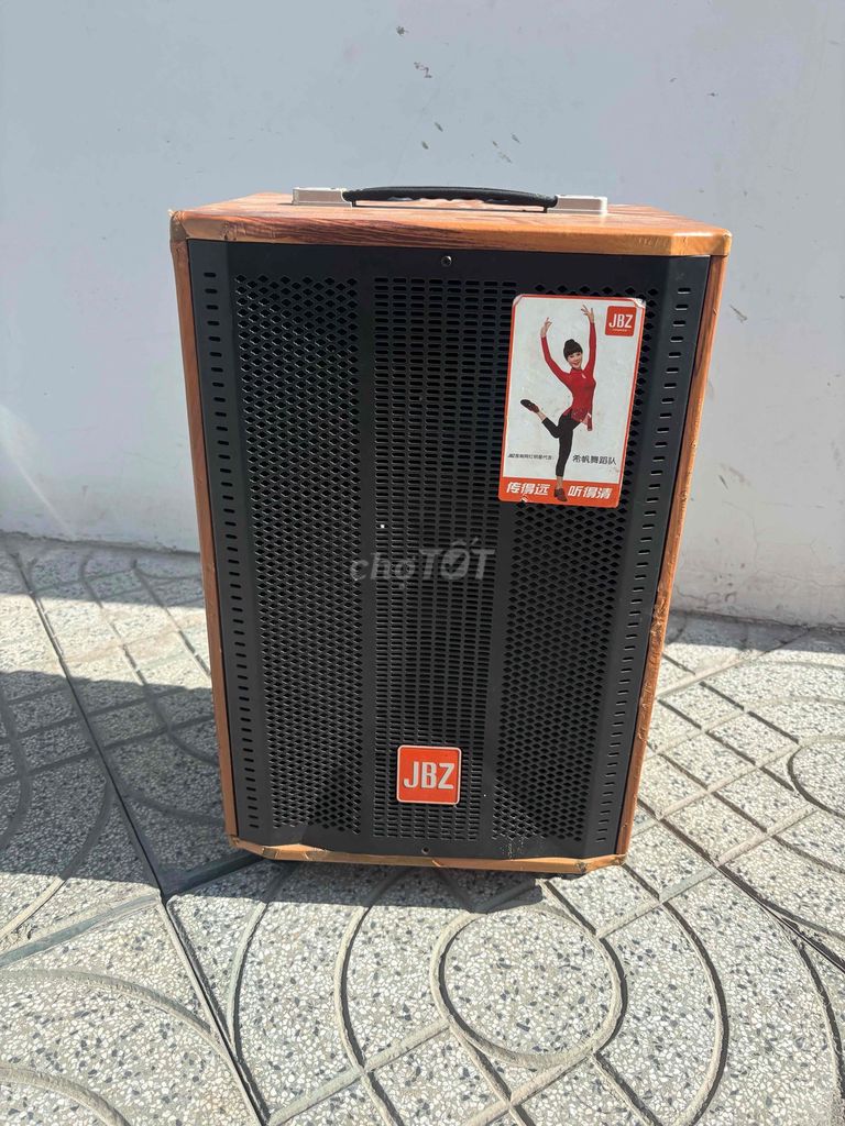 Thiết bị giải trí JBZ vỏ gỗ, bát 20cm xài tốt. Mua bán Sở thích khác tại Quận 12 Tp Hồ Chí Minh được đăng bởi Nguyễn Văn Hòa hình 1