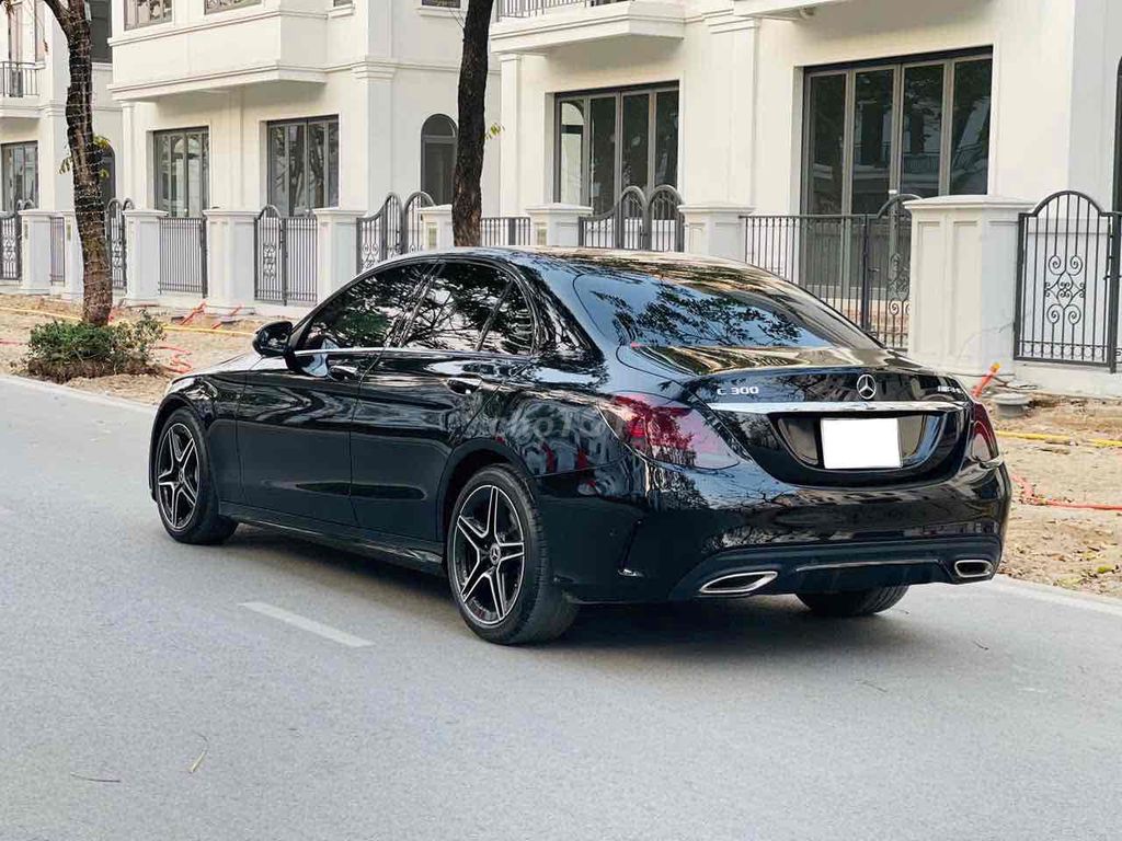 Mercedes Benz C Class 2019 C 300 AMG - 2.8v