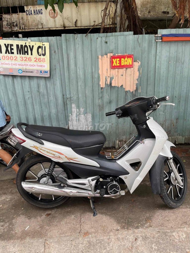 Мопед Việt Thái Wave A 50 2023 белый, пробег 5000 км