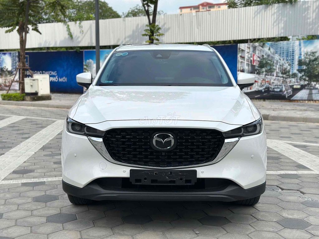 Mazda CX5 2025 2.0 Premium Белый 30000 км