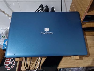 Laptop Gateway Ryzen 5, Ram 16Gb, Vga 8, SSD 256Gb