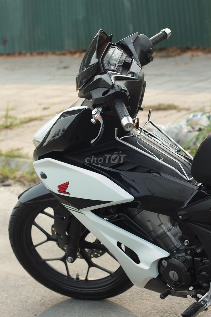 Honda Winner V2 2020 Trắng đen. Mua bán Xe máy tại Quận Nam Từ Liêm Hà Nội được đăng bởi Thành hình 4