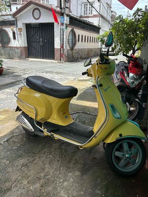 xe vespa 150cc (xe ý) biển số tphcm. Mua bán Xe máy tại Quận Tân Phú Tp Hồ Chí Minh được đăng bởi HB Home hình 1