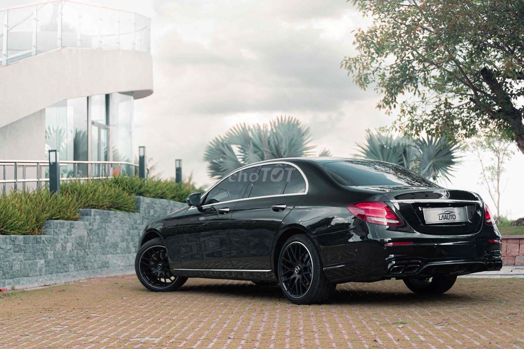 LONG ANH AUTO về Mercedes E200 Sport 2019 Limited. Mua bán Ô tô tại Quận 7 Tp Hồ Chí Minh được đăng bởi LongAnh AuTo  hình 15