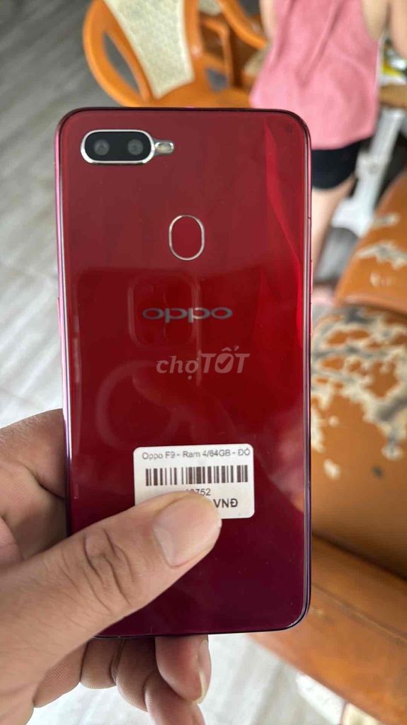 Oppo F9 ram 4GB-64Gb máy đẹp 99 full chức năng