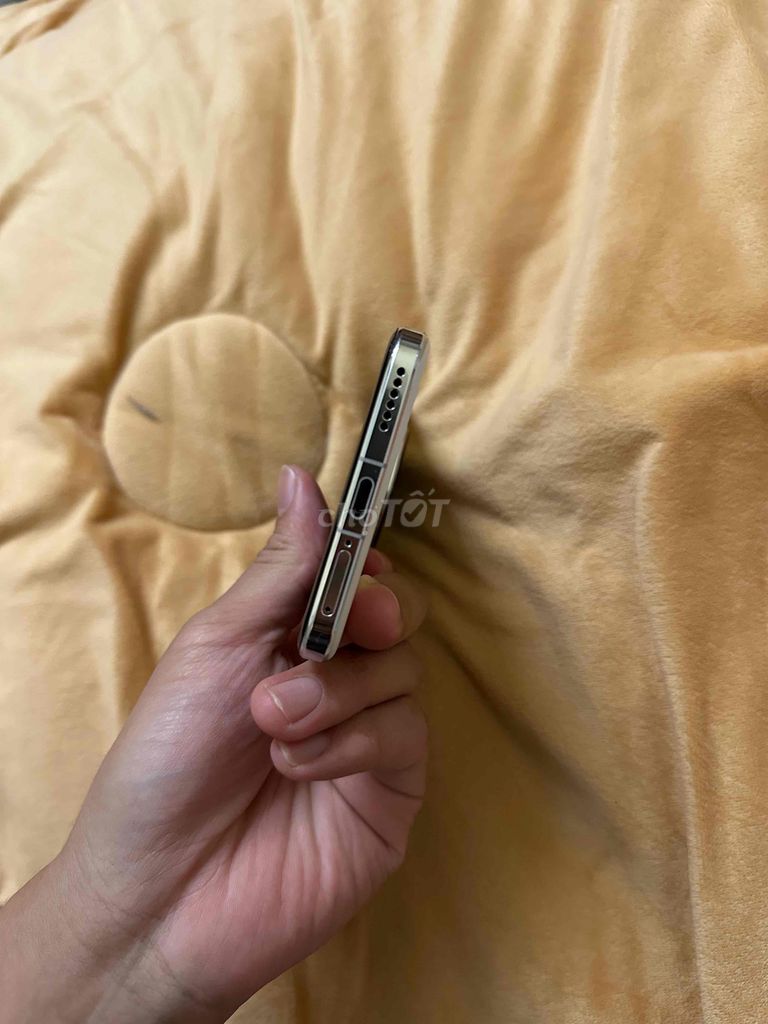 Honor Magic7 Pro 256GB Màu Trắng full box pin 100. Mua bán Điện thoại tại Quận 10 Tp Hồ Chí Minh được đăng bởi Thanh Giang hình 1