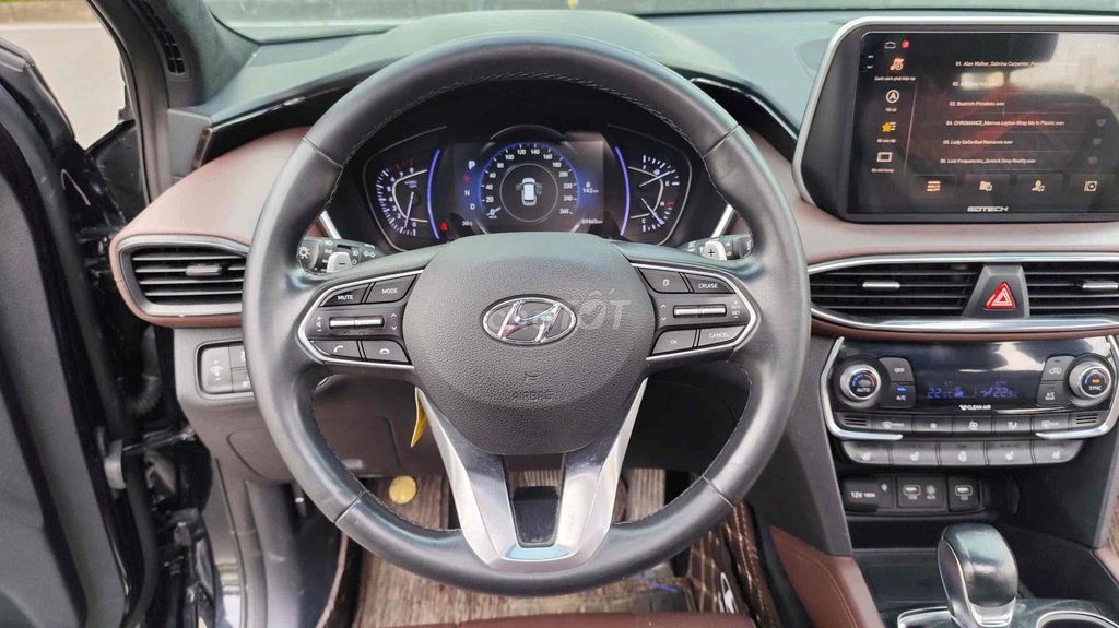 Hyundai Santa Fe 2019 2.4L  AT 4AWD pre - 80000 km. Mua bán Ô tô tại Quận Thanh Xuân Hà Nội được đăng bởi Cường trần hình 9