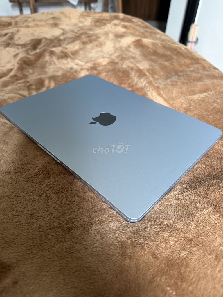 Apple MacBook Air 13 M5 16GB/512GB Like New. Mua bán Laptop tại Quận Sơn Trà Đà Nẵng được đăng bởi Кирилл hình 1