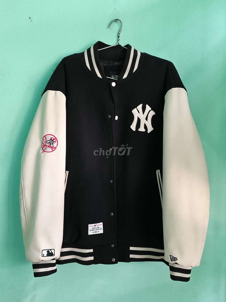 Bomber Varsity MLB x NewEra size XL. Mua bán Quần áo tại Thành phố Huế Thừa Thiên Huế được đăng bởi A Bảy hình 1