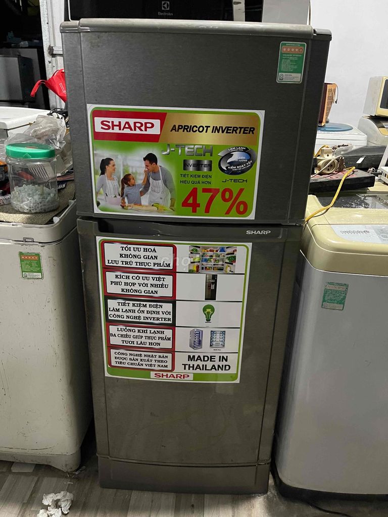 bán tủ lạnh sharp 165litttt