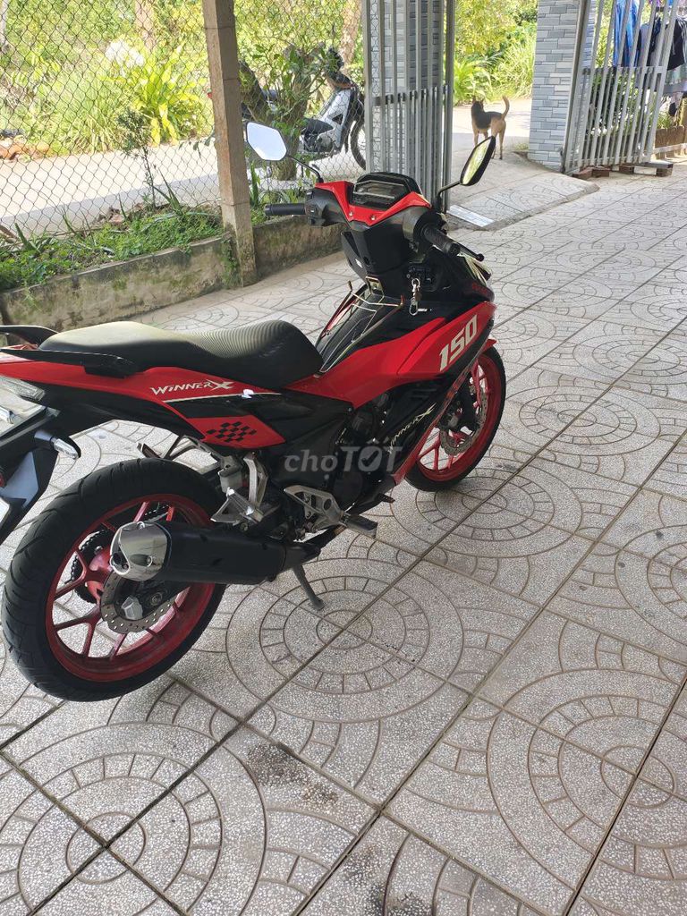 Honda Winner X 150 Đặc biệt Đỏ đen. Mua bán Xe máy tại Quận Ô Môn Cần Thơ được đăng bởi Hải hình 6