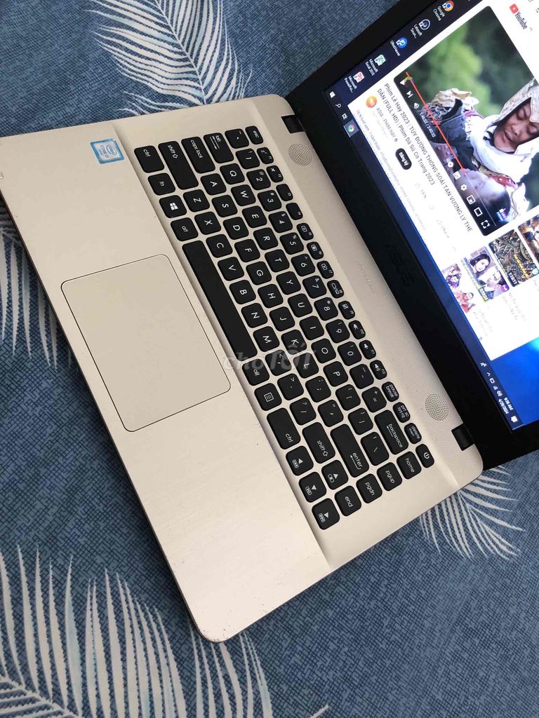 Laptop Asus i3 gen 6 máy đẹp mạnh