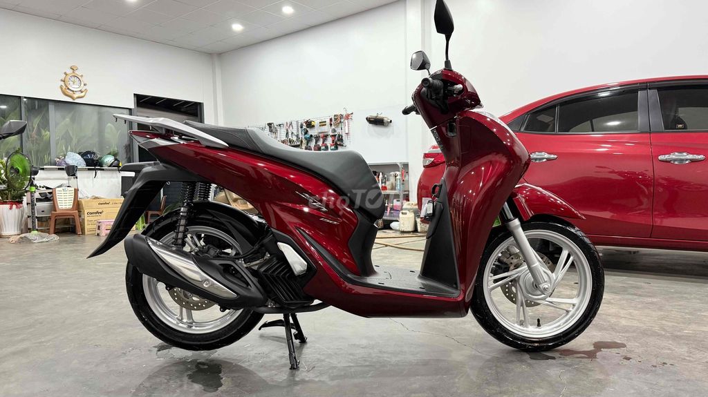 SH 150 CỌP ZIN LĂN BÁNH VÀI NGÀN ĐẸP NHƯ MỚI. Mua bán Xe máy tại Thành phố Long Khánh Đồng Nai được đăng bởi Cửa Hàng Xe Máy Cũ Thành Phát Đồng Nai hình 4