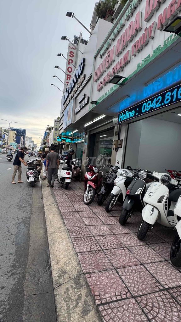 Vespa Gts 150 Mẫu mới đăng ký 2023 chính chủ. Mua bán Xe máy tại Quận Phú Nhuận Tp Hồ Chí Minh được đăng bởi VESPA  PIAGGIO BẢO HƯNG Vespa cũ trả góp  hình 19