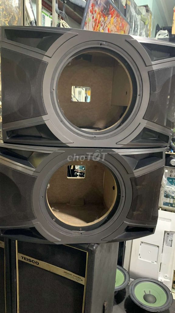 Vỏ thùng loa Paramax P1000 bass 25cm còn khá đẹp. Mua bán Tivi, Âm thanh tại Quận Tân Bình Tp Hồ Chí Minh được đăng bởi ngọc . đô món gia rẻ hình 1