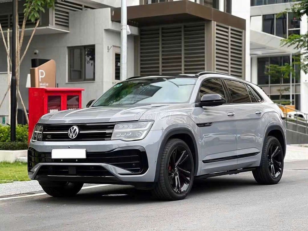 Volkswagen Teramont X Platinum 2024 Серый 38000 км