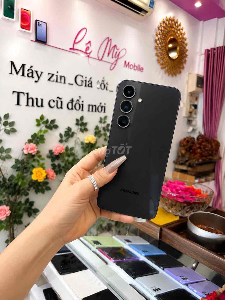 THANH LÝ S24FE RAM 8/256GB CÒN BẢO HÀNH TẠI TGDD. Mua bán Điện thoại tại Quận Tân Phú Tp Hồ Chí Minh được đăng bởi LỆ MỸ mobile hình 1