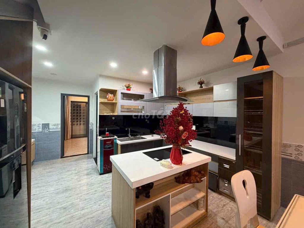Furnished 3-bedroom family home in Hòa Xuân — photo 6