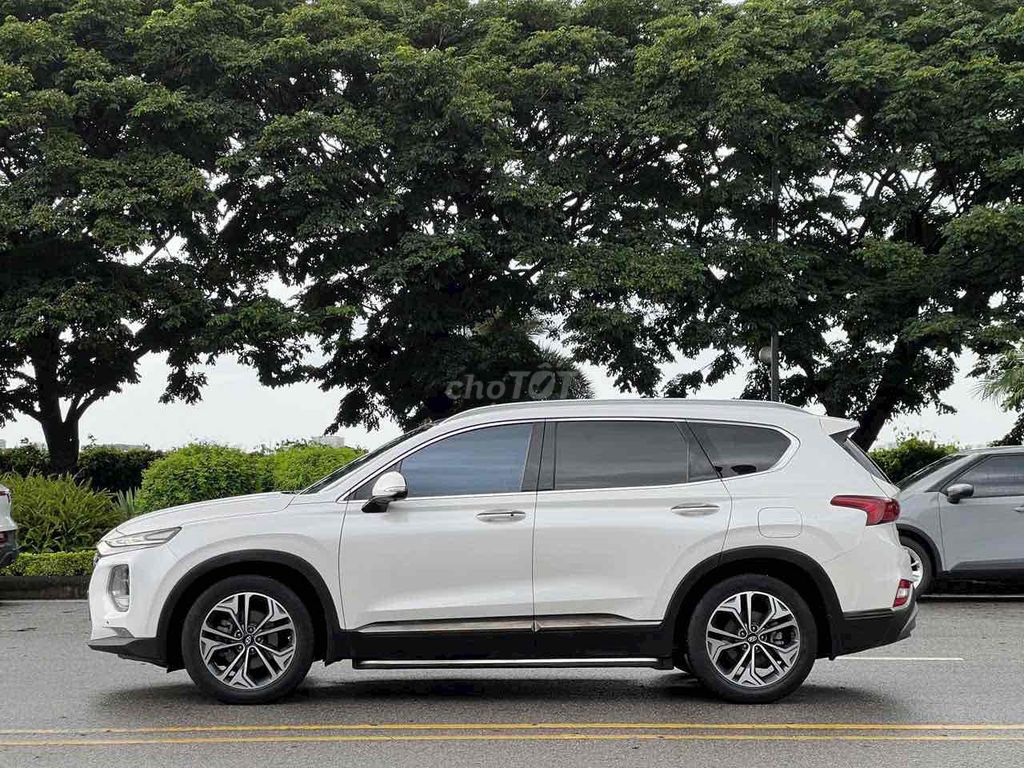 Hyundai Santa Fe 2021 2.2 Dầu cao cấp - 68000 km. Mua bán Ô tô tại Quận Long Biên Hà Nội được đăng bởi Le hao hình 3