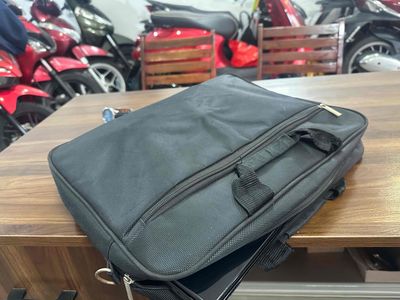 khách bỏ thanh lý. Mua bán Laptop tại Thành phố Thủ Đức Tp Hồ Chí Minh được đăng bởi Anh hoàng Anh