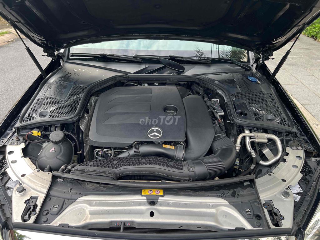 Mercedes C200 Exclusive odo 28k km siêu lướt 2019. Mua bán Ô tô tại Quận Bình Thạnh Tp Hồ Chí Minh được đăng bởi Nguyễn Thanh Tân hình 20