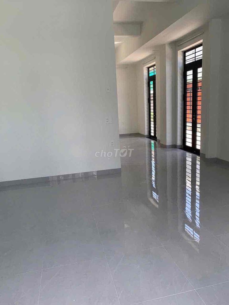 GÓC 2 MẶT TIỀN GẦN NGUYỄN DUY TRINH - CHỢ LONG TRƯỜNG - 2LẦU 3PN 4WC - ảnh 3