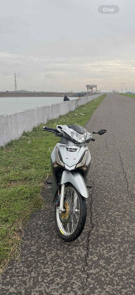 Ưu tiên ae nhanh gọn lẹ sdt ***. Mua bán Xe máy tại Thị xã Tân Uyên Bình Dương được đăng bởi Tấn Lâm hình 2