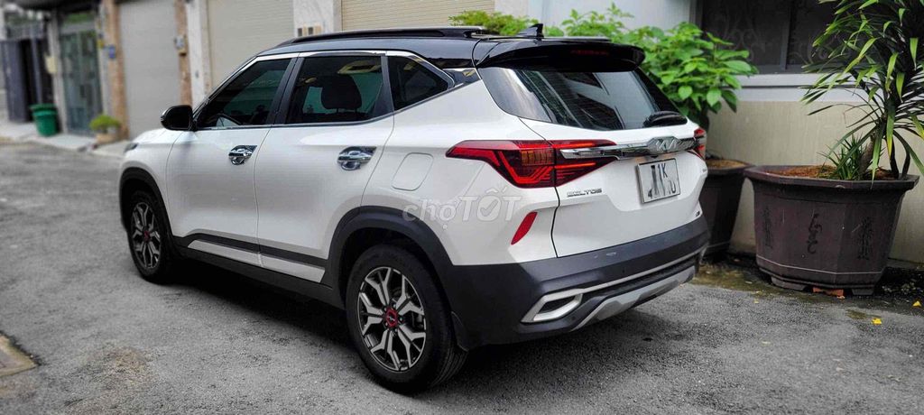 Kia Seltos 2022 Premium 1.4 AT - 34000 km. Mua bán Ô tô tại Quận Gò Vấp Tp Hồ Chí Minh được đăng bởi Thức hình 3
