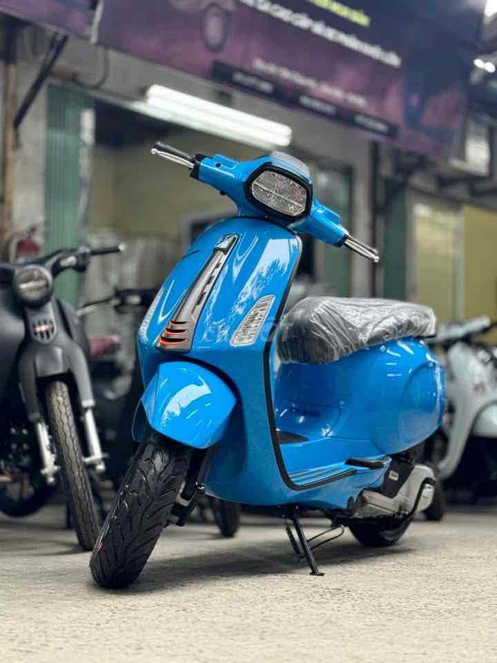 Piaggio Vespa Sprint S150 ABS 2024 Xanh. Mua bán Xe máy tại Quận Cầu Giấy Hà Nội được đăng bởi Tuấn Việt Motor hình 3