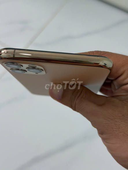Apple iPhone 11 Pro Max 64GB Vàng 2 SIM 87%. Mua bán Điện thoại tại Quận 1 Tp Hồ Chí Minh được đăng bởi Hội Đồ Điện Tử hình 1