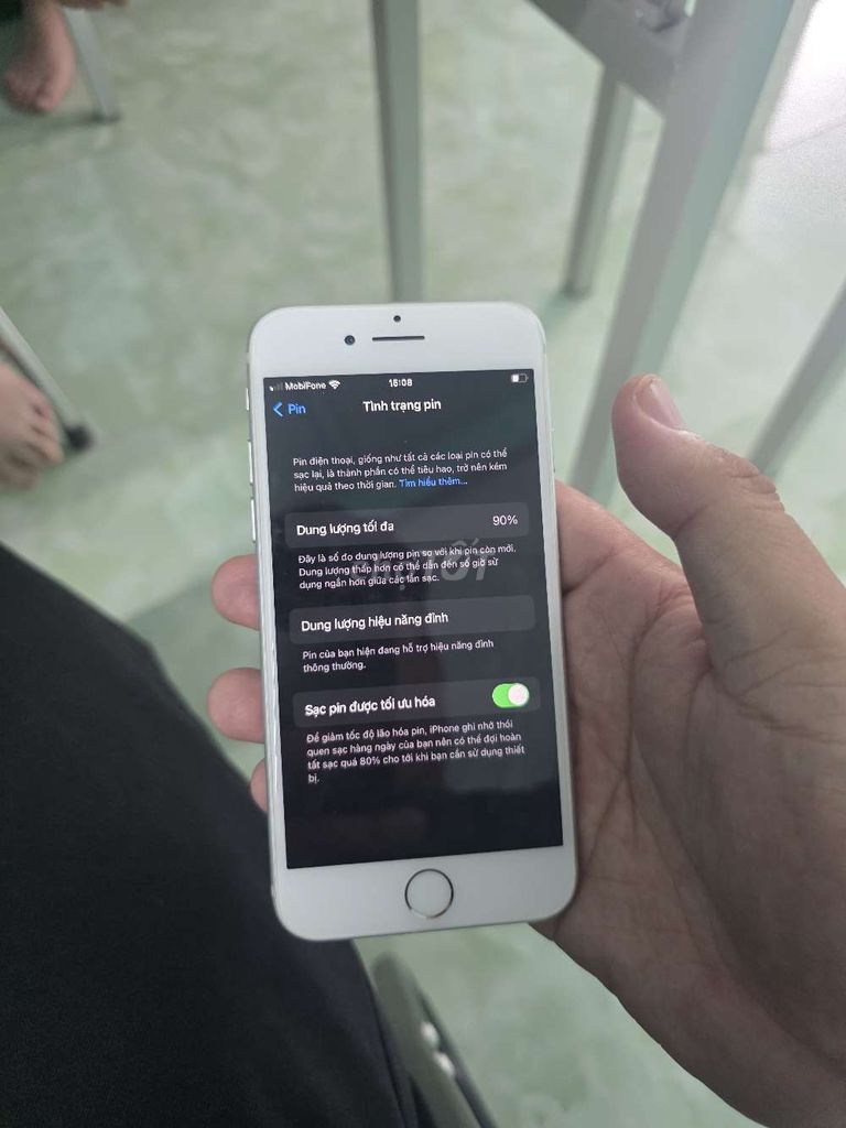 Apple iPhone 7 Trắng. Mua bán Điện thoại tại Thị xã Tân Uyên Bình Dương được đăng bởi Lê Đông Sỹ hình 1