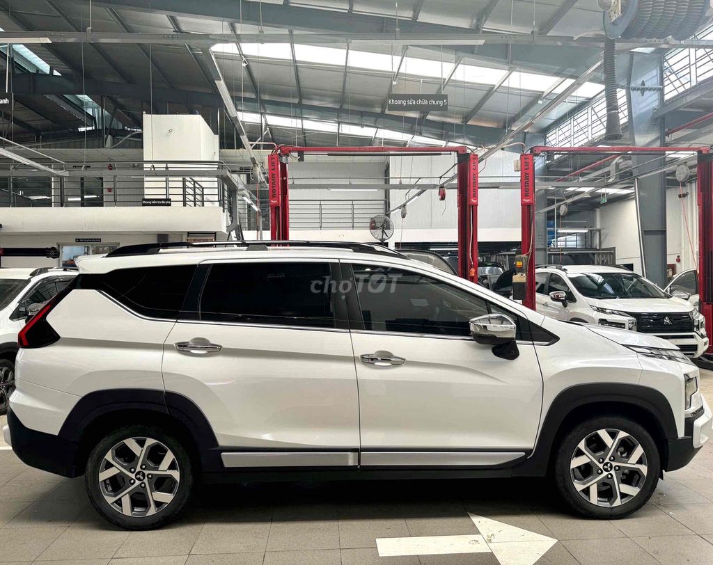 Mitsubishi Xpander Cross 2024 - 6000 km 679 triệu