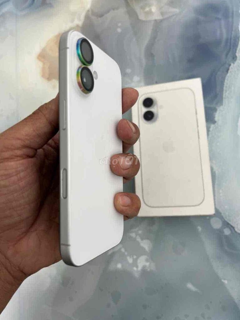 Apple iPhone 16 128GB Trắng. Mua bán Điện thoại tại Quận 11 Tp Hồ Chí Minh được đăng bởi thịnh hình 1
