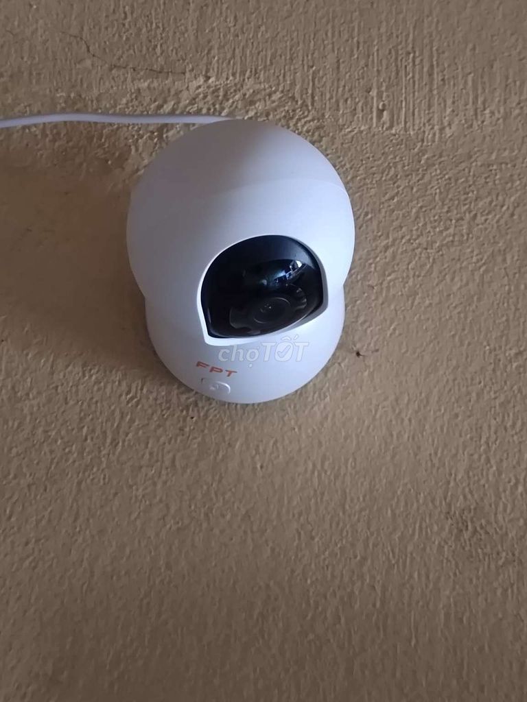 Camera an ninh FPT Trắng Mới. Mua bán Máy ảnh, Máy quay tại Quận Ninh Kiều Cần Thơ được đăng bởi Ngọc Bảo hình 1