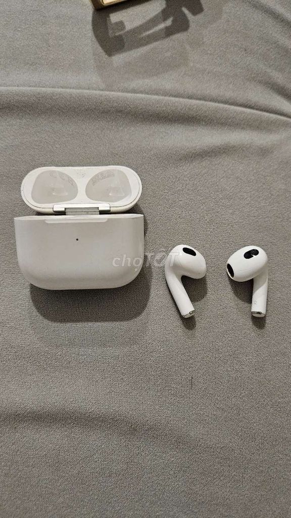 Tai nghe không dây Apple AirPods 3 Trắng. Mua bán Tivi, Âm thanh tại Huyện Gia Lâm Hà Nội được đăng bởi Minh hình 1