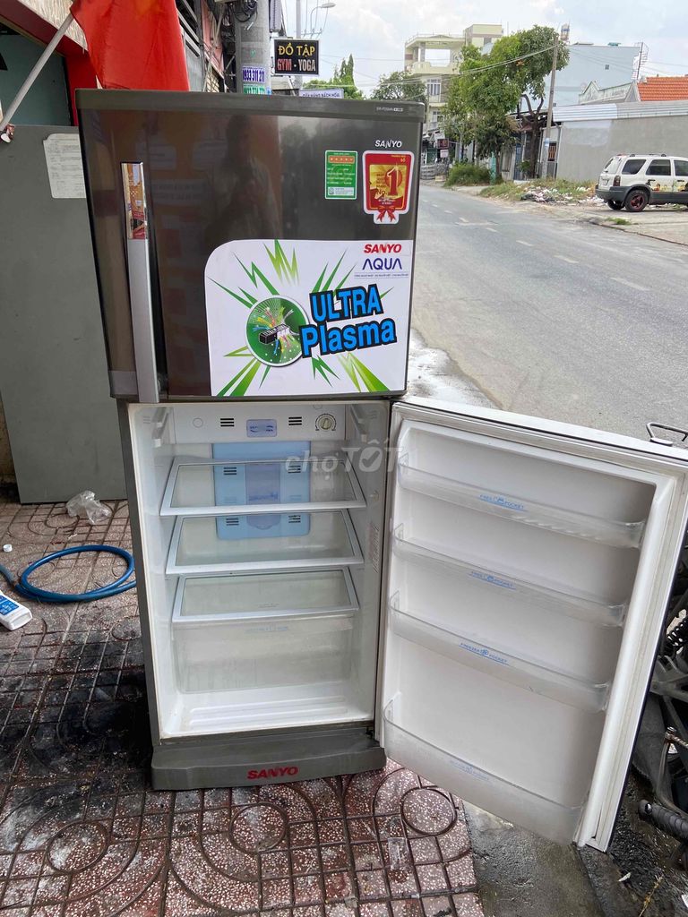 tủ lạnh sanyo 270l tiết kiệm điện