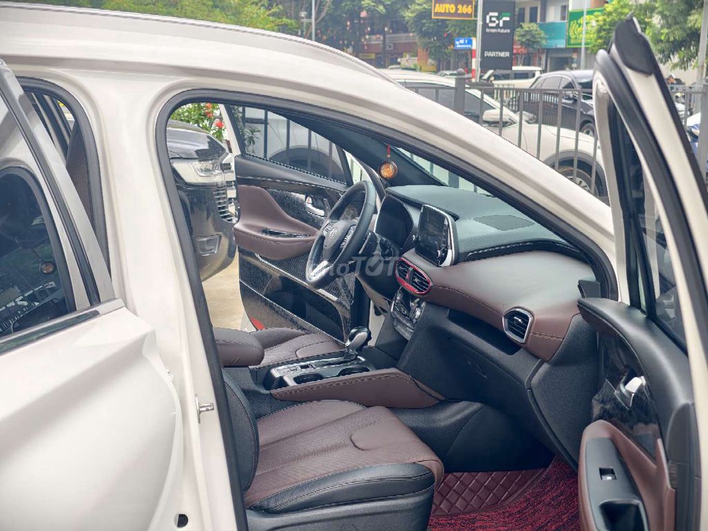 HYUNDAI SANTAFE 2021 DẦU PREMIUM MÀU TRẮNG