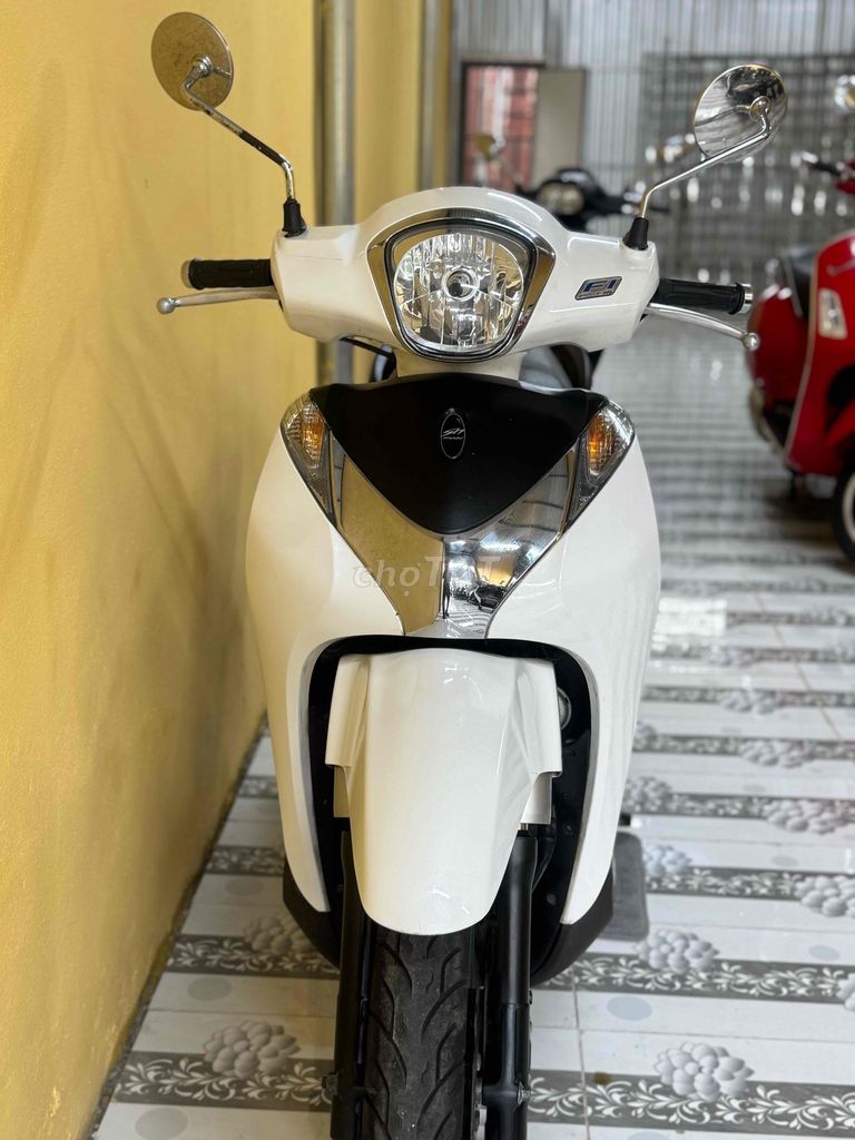 SH moden trắng đen siêu đẹp máy rin em ru. Mua bán Xe máy tại Quận Sơn Trà Đà Nẵng được đăng bởi Minh Dũng bán trả góp 136 vân đồn  hình 5